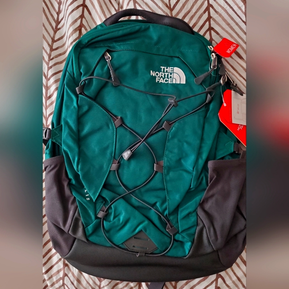 NWT THE NORTH FACE Borealis Backpack